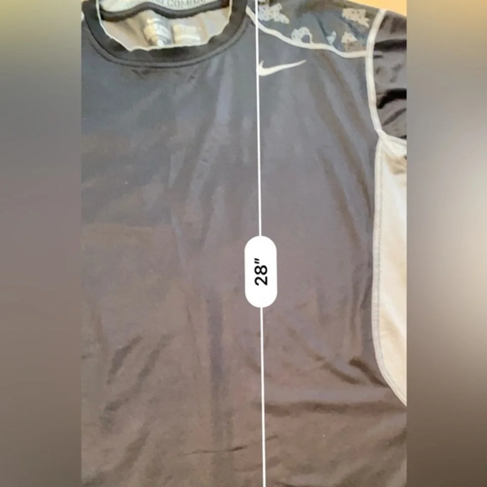 Nike Pro Combat Dri Fit Fitted Boy’s XL Black/Gray Camo‎ Print Athletic Shirt